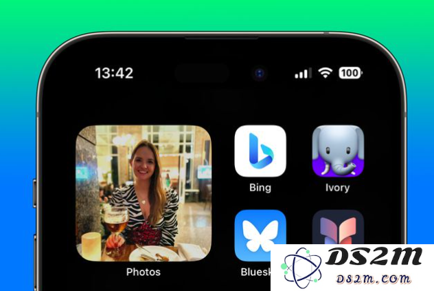 iOS 17 小技巧：在 iPhone 主屏幕照片小组件中展示指定照片