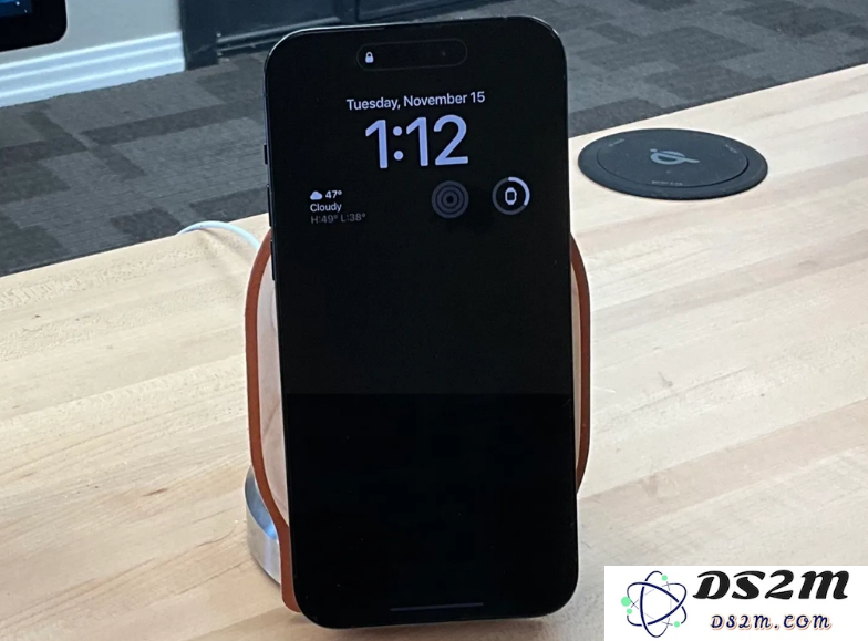 升级iOS 16.2 Beta 3后如何自定义息屏显示？