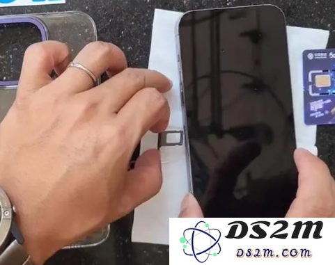 苹果iPhone 14 SIM卡安装教程