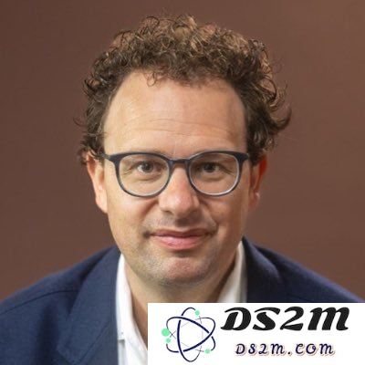 美国政府「AI行动计划」万言书发布！ OpenAI与Anthropic呼吁联手封锁中国AI