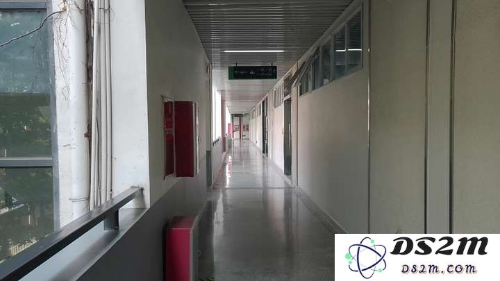 40元，我在闲鱼买到了最便宜的AI眼镜，真「便宜不是货」？