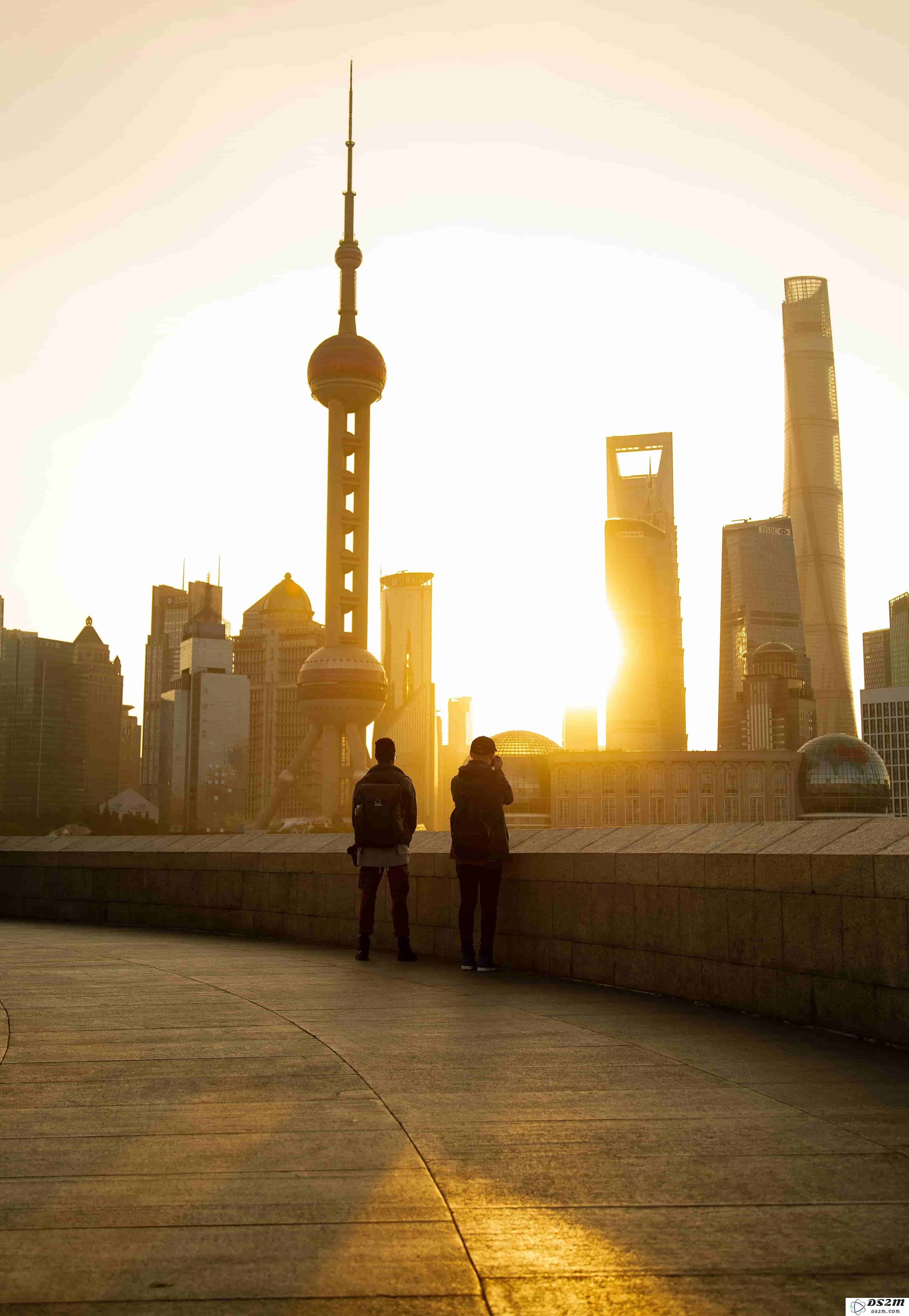 游戏传说中的装备获取全攻略：多途径与策略解析