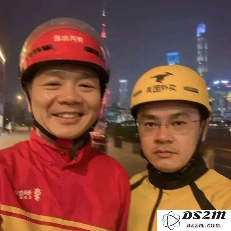 大佬都在玩的AI名片，用这个提示词轻松搞定