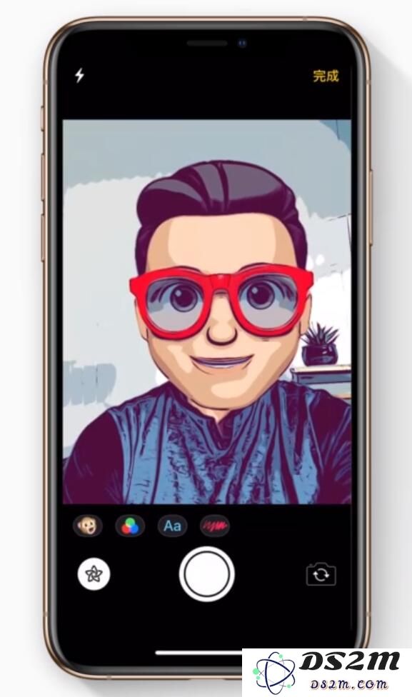 如何在 iPhone 12 上使用拟我表情拍摄照片？
