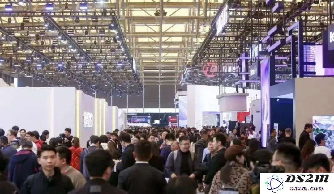 DeepSeek引领家电行业潮流！陪你走过三万步，探索AWE展会中的热门AI黑科技全景