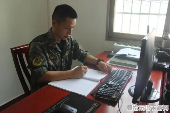 装备合成秘籍-五一小长假必备-倒计时6天-抖音休闲游戏-实现跨平台联机