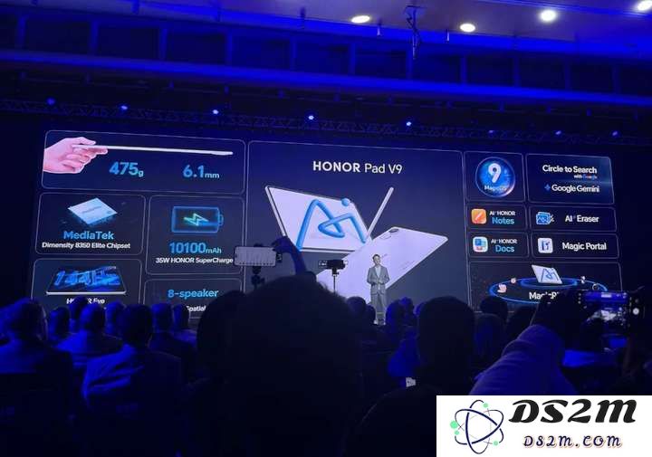 荣耀宣布转型，CEO李健履新首秀：为AI豪投700亿