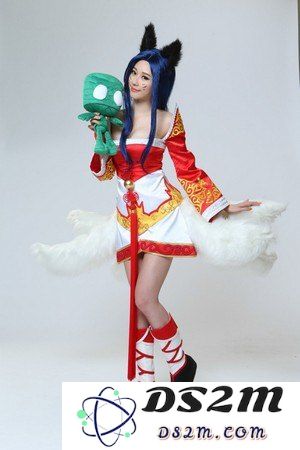 英雄联盟九尾妖狐最新高清图片欣赏与资料介绍，探索她的魅力与技能