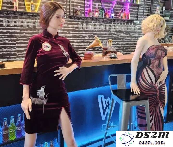 情感科技再革新，AI成人娃娃搭载DeepSeek技术，赛博女友的时代已经悄然来临