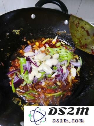 原神游戏中独特的枫叶烤鱼制作技巧与详细食谱介绍