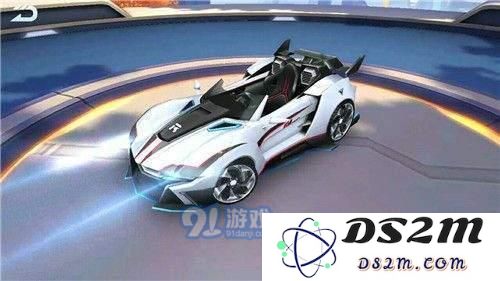 qq飞车手游光芒与蔚蓝之空性能和特点全面对比，究竟哪个更加优越？