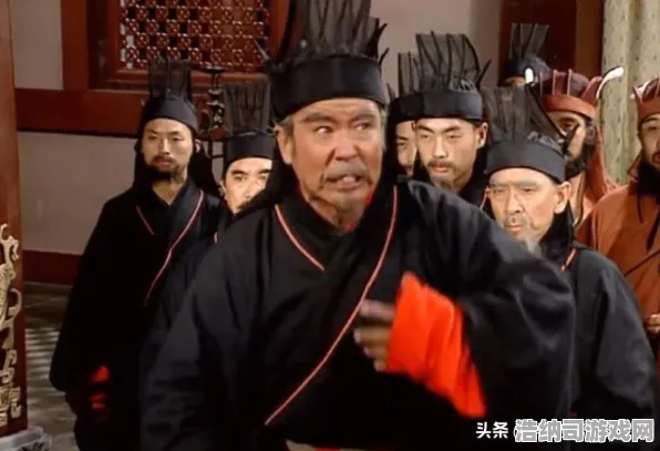 信使 幕后揭秘 幕后故事：信使 团队配合 信使：团队配合与版本更新日志