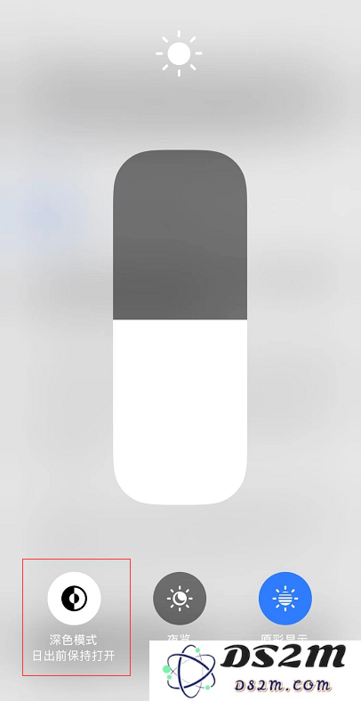 如何在 iPhone 深色模式下顺利阅读微信公众号中的文章，提升阅读体验