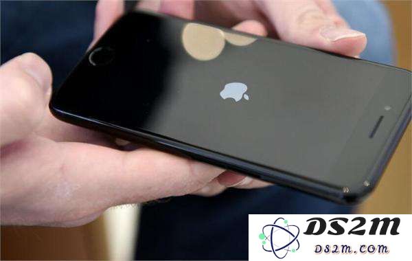 当iPhone XR手机4G信号显示正常但无法访问网页时该如何解决问题？