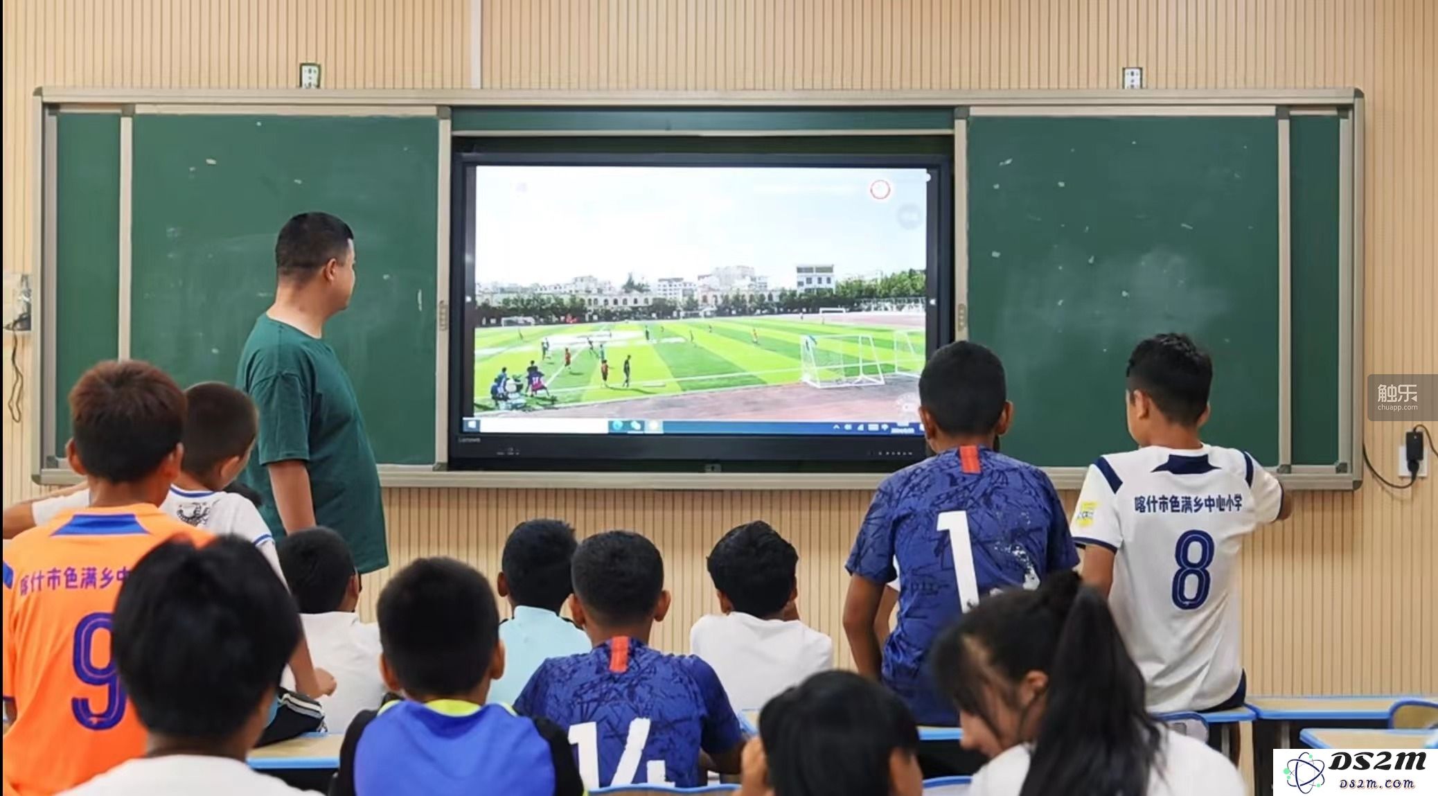 在新疆的一所乡村小学中，开展“游戏”教学能够带来怎样的积极变化和影响？
