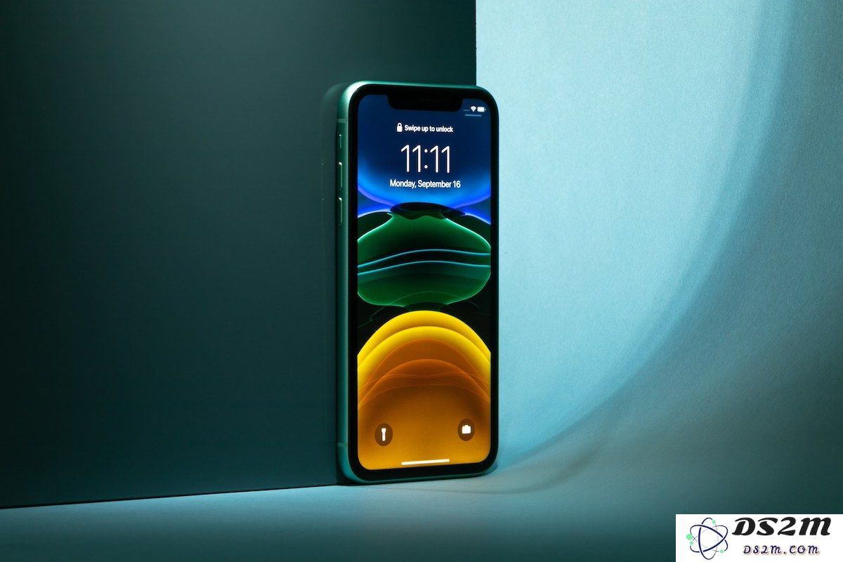 iPhone 11系列电池容量的表现如何？相比于前代产品续航是否有明显的提升？
