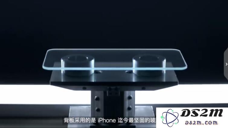 为什么 iPhone 11 系列机身都采用玻璃材料？