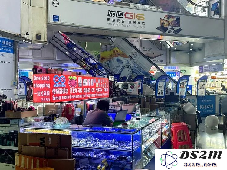我去华强北走了一圈，发现这里正被另一种AI包围