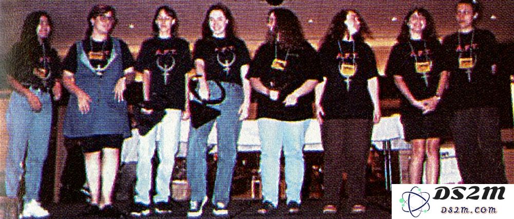 1997年，她们首次参与了女子《雷神之锤》大赛，开启了电竞女性新篇章
