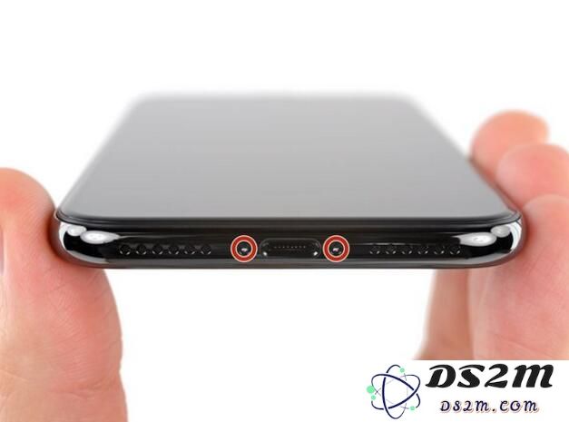 详细指导：如何亲自为你的 iPhone X 更换电池，告别电量不足的困扰
