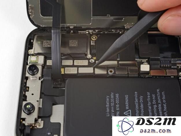 教你如何自己动手给 iPhone X 更换电池