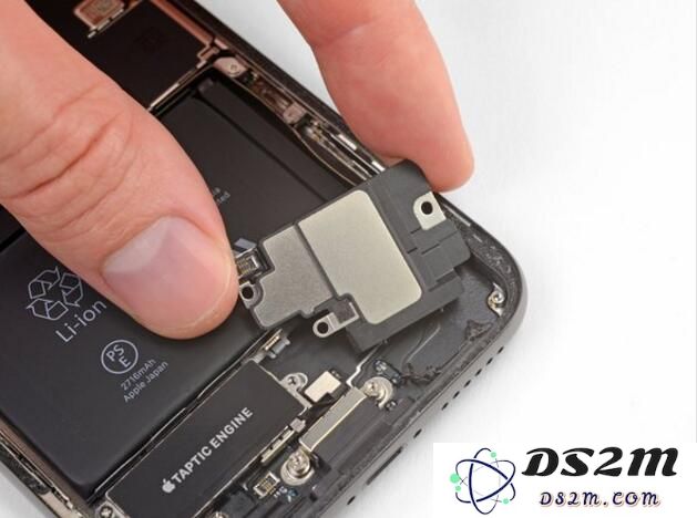 教你如何自己动手给 iPhone X 更换电池