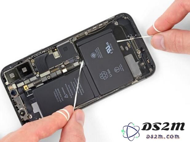 教你如何自己动手给 iPhone X 更换电池