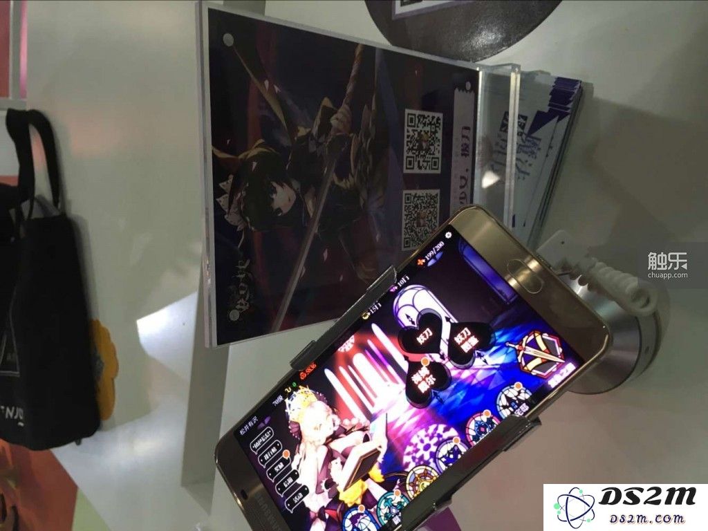 网易的设备试玩横版手游要歪着脑袋