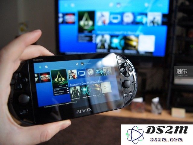 PS4与PSV