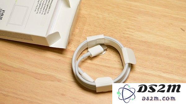 如何辨别 iPhone 快充数据线的真假？新旧款快充数据线有什么区别？