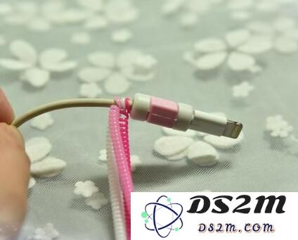 为什么 iPhone 数据线又贵又不耐用？附保养小技巧