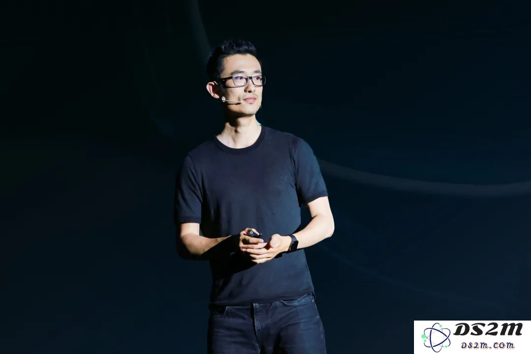哈佛培养的前谷歌员工推出智能眼镜，成功超越Ray-Ban和Meta登顶亚马逊销售榜单