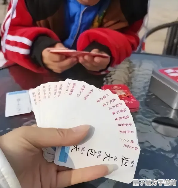 《纸牌接龙3D》2025版本更新揭秘！开发者专访带你深入解析新赛季机制的所有细节