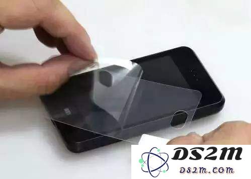 购买iPhone手机后是否必要为屏幕贴膜？探讨保护膜的利与弊