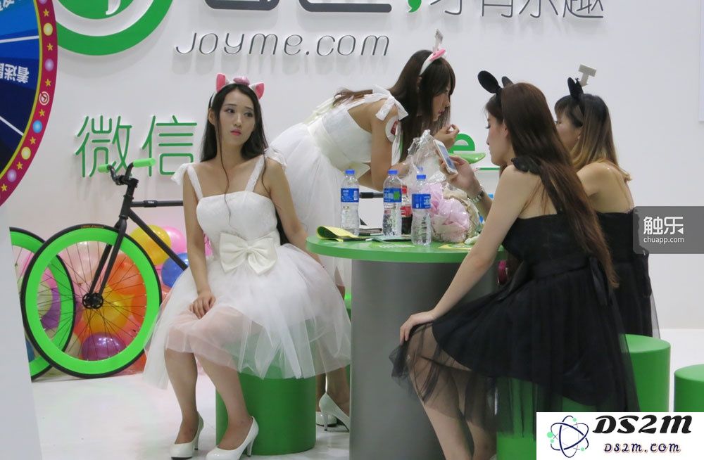休息的Show Girl们