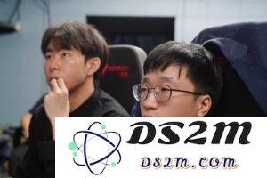 AL官方发布MSI赛场返图：Tabe Xiaobai教练组表情严肃：电竞世界的紧张时刻，谁能预测胜负？