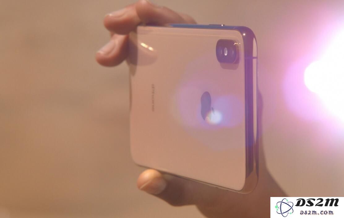 获得iPhone XS Max后，用户的实际使用体验分享与反馈如何？