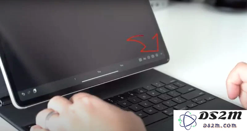 如何在已连接外接键盘的 iPad 上激活虚拟键盘？