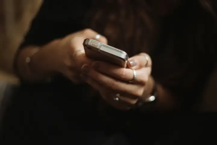 7000字深度解析AI硬件的应用现状，究竟哪一款将率先迎来颠覆性的“iPhone时刻”？