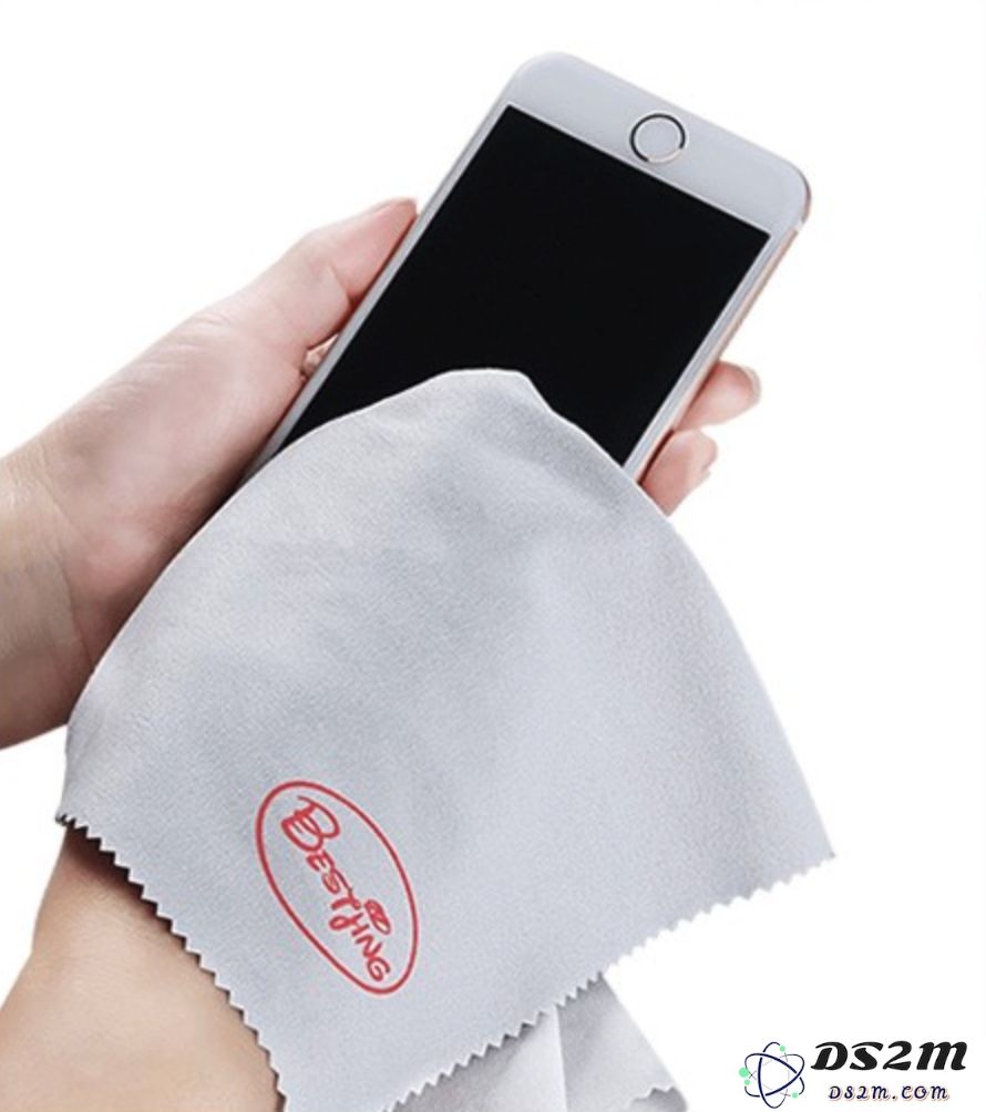 清洁 iPhone 和 AirPods 的有效方法及注意事项，保持设备的最佳状态