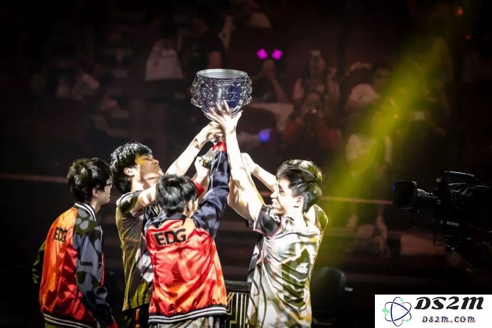 回顾2019年英雄联盟夏季赛的最终冠军及其辉煌战绩