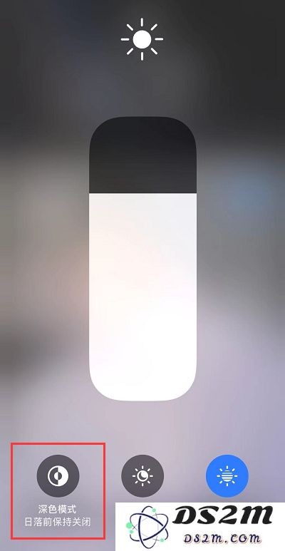 启用“深色模式”能否帮助 iPhone 用户在使用中实现更好的省电效果？