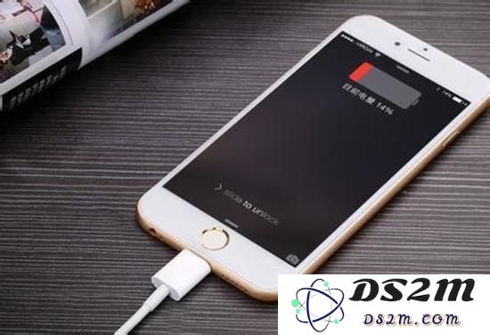 如何解决iPhone手机充电到80%后无法继续充电的问题，找回充电功能的方法