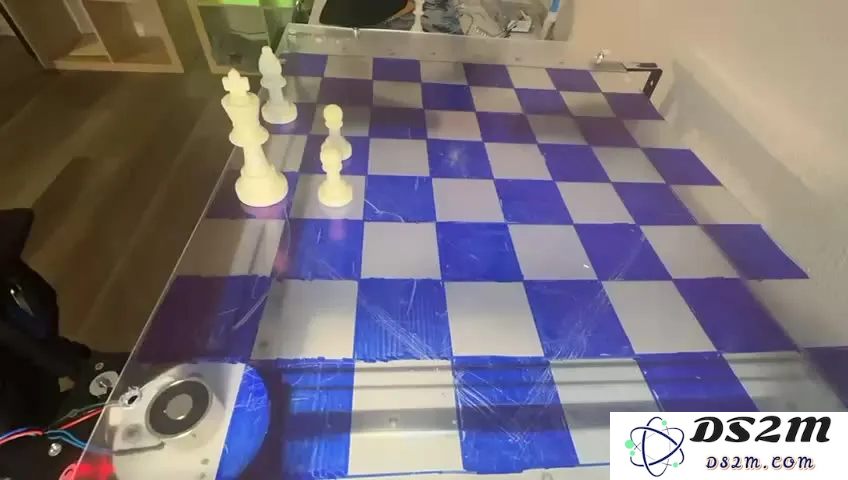 树莓派爆改国际象棋，棋子活了自己动