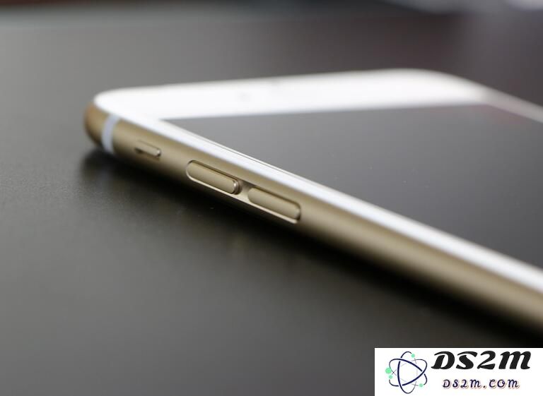 购买二手 iPhone 时，如何有效识别假冒组装机和翻新机，从而避免上当受骗？