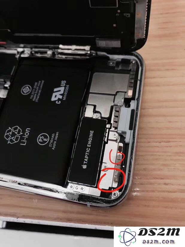 iPhone 进水后有哪些痕迹？苹果官方是如何检测 iPhone 进水的？
