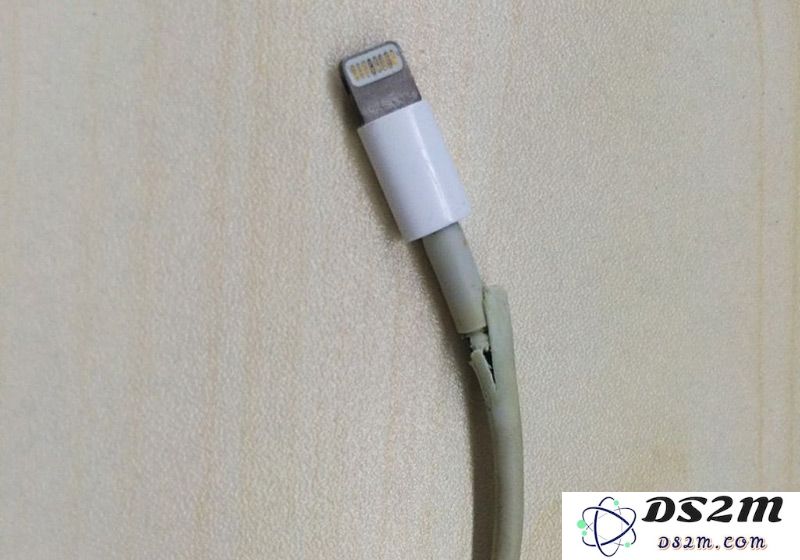iPhone 数据线连接后无反应怎么办？提示电缆尚未经认证怎么办？